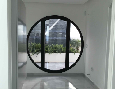 пластиковое окно круглой формы