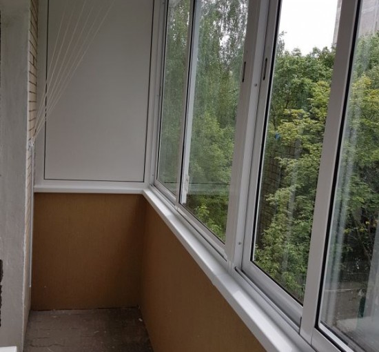 Монтаж балконного блока, холодное остекление и отделка балкона - фото - 5