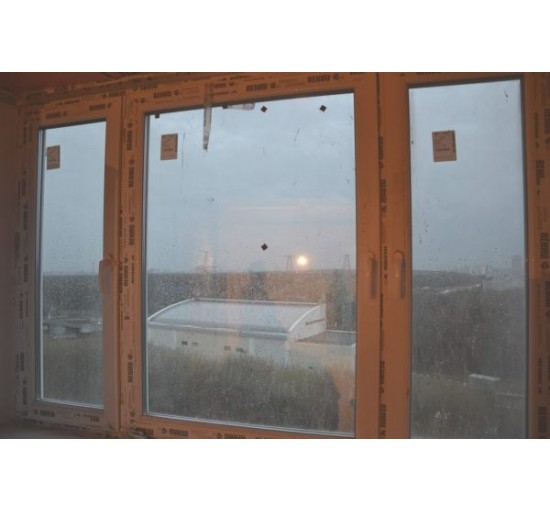 Монтаж окна на основе пластикового профиля REHAU - фото - 1