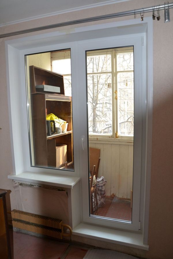 Замена балконного блока в квартире - пластиковые окна REHAU метро ...